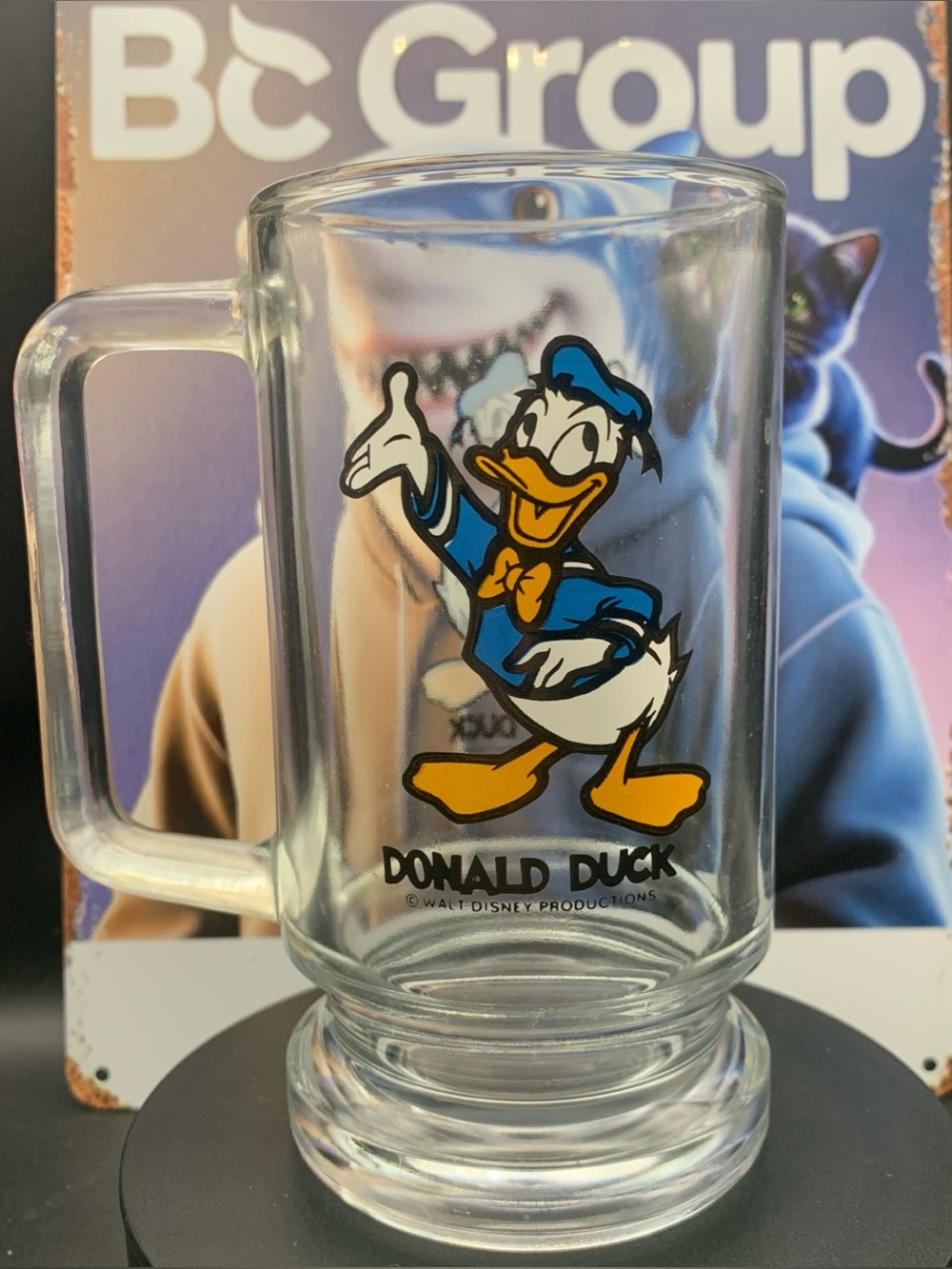 Vintage Donald Duck Walt Disney Productions D Handle Mug Tumbler Pedestal Base